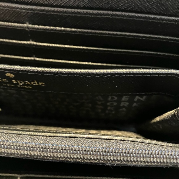 NWOT KATE SPADE Kate Spade Blake Avenue Printed Neda Wallet - Bon bon stripe. - Picture 6 of 8